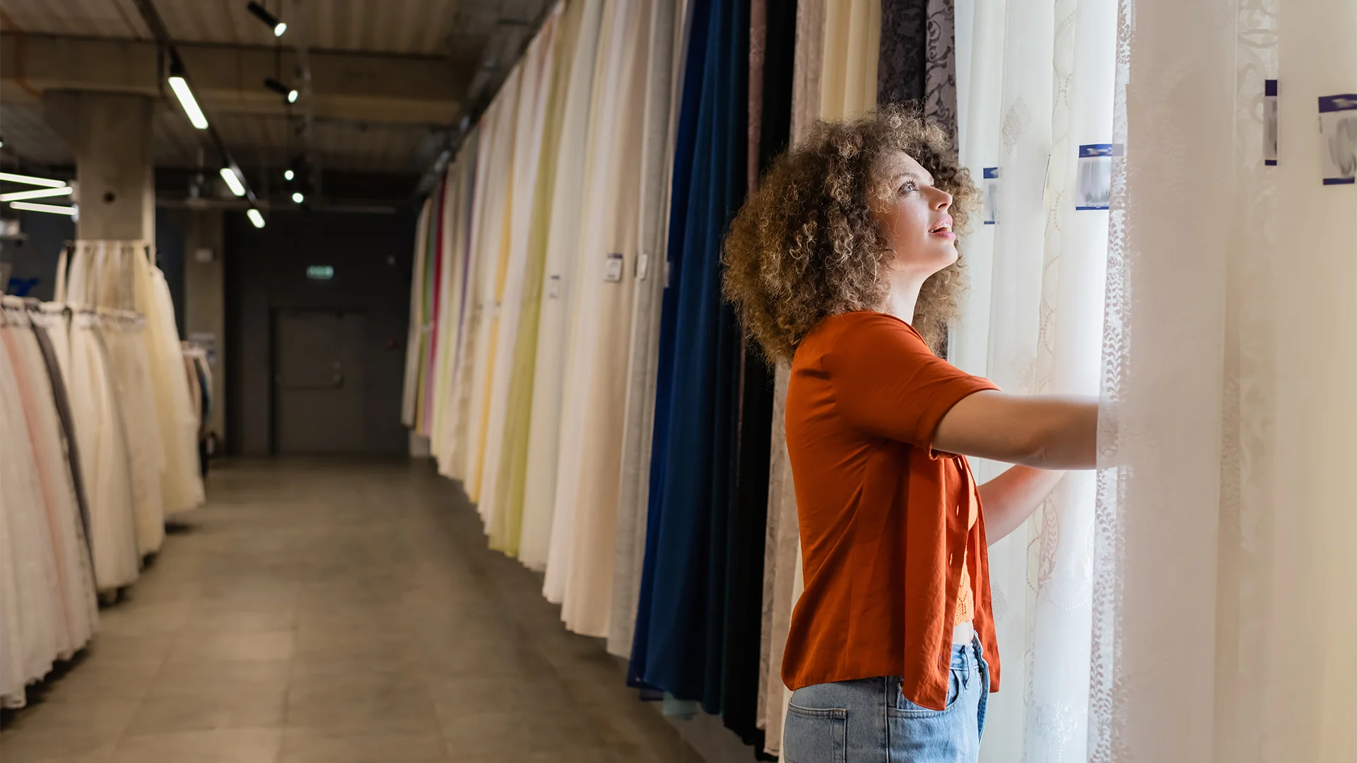 What to Look for When Buying Shower Curtains?