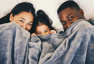 Why are Fleece Blankets Perfect for You & Your Family?